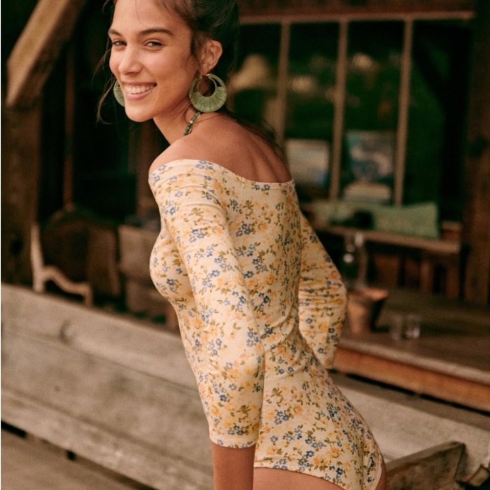 Sezane || Bella Bodysuit in Jardin Printanier Floral Print Yellow